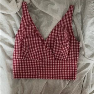 Red checkered brandy top